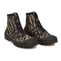 Pataugas AUTHENTIQUE M/TZ F4H KAKI -Pataugas 628185 554 OG M TZ F4H KAKI 3WEB