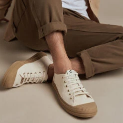 Pataugas ETCHE L/TWK H2H ECRU/GUM -Pataugas PE22 H Etche Low Workwear EcruGum 2